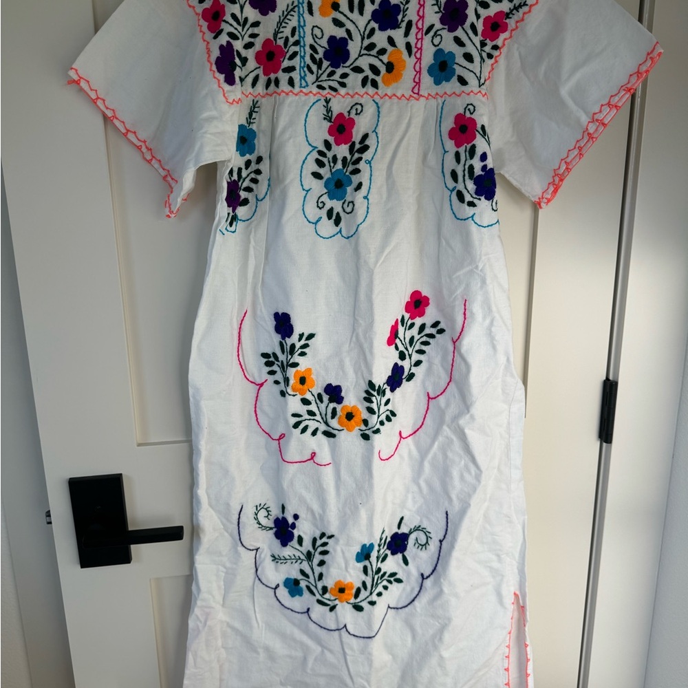 Pink Floral Maxi Sundress with Flutter Sleeves and Square Neck for Casual Wear